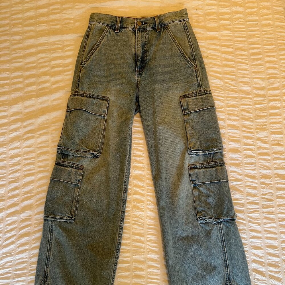 Aritzia Denim Forum Hi Rise Cargo Jeans